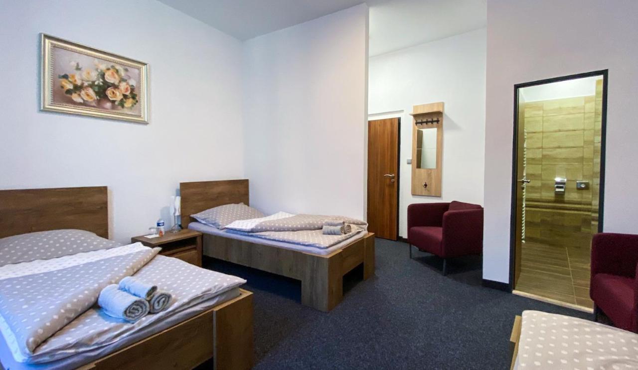 Hotel Sykora Křivoklát Extérieur photo